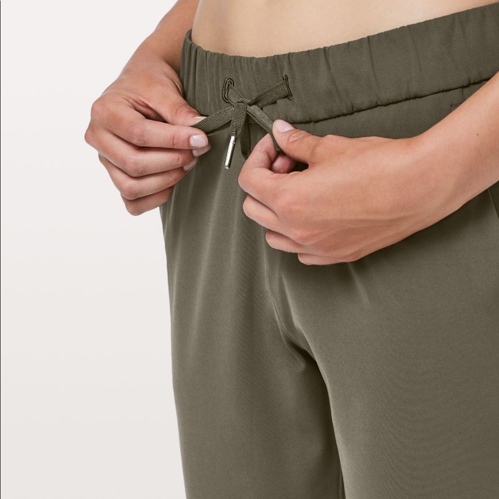 Lululemon On The Fly Pant